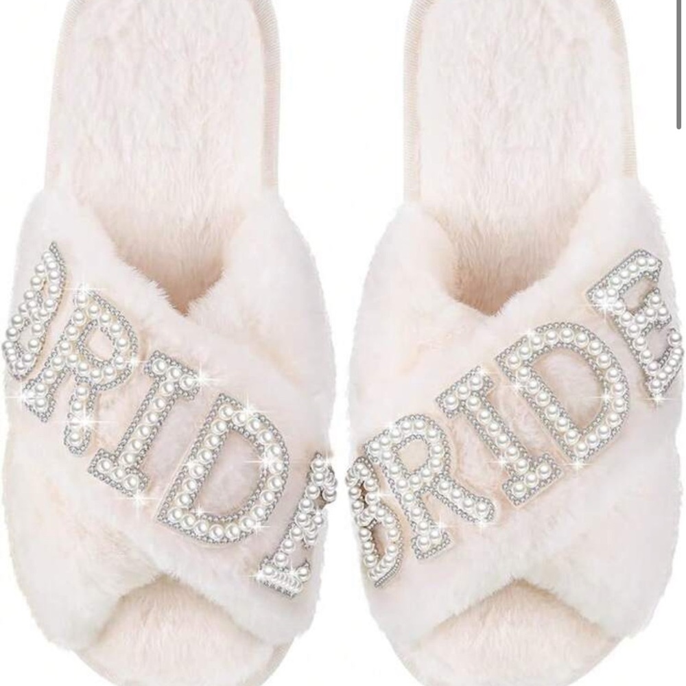 BRIDAL Faux-Fur Slide Slippers with Crystal